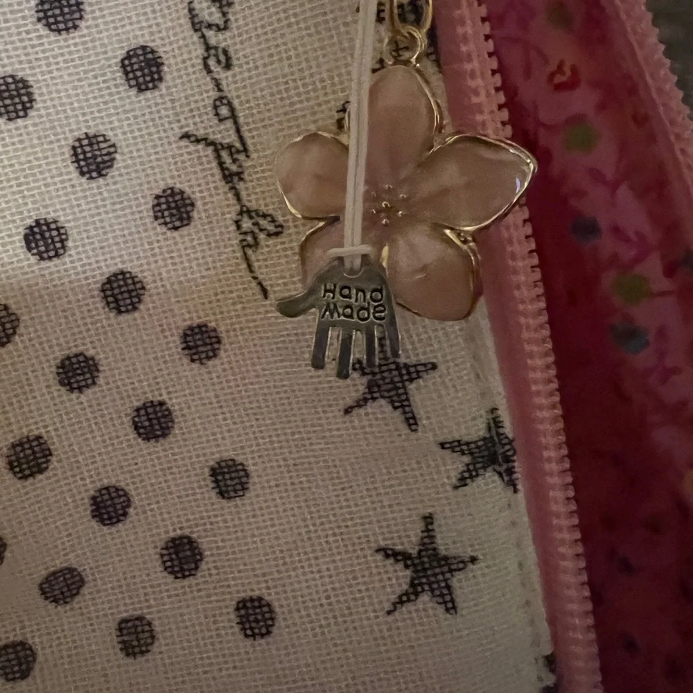 Handmade with Free People material Crossbody Sling Bag - Picture 4 of 4